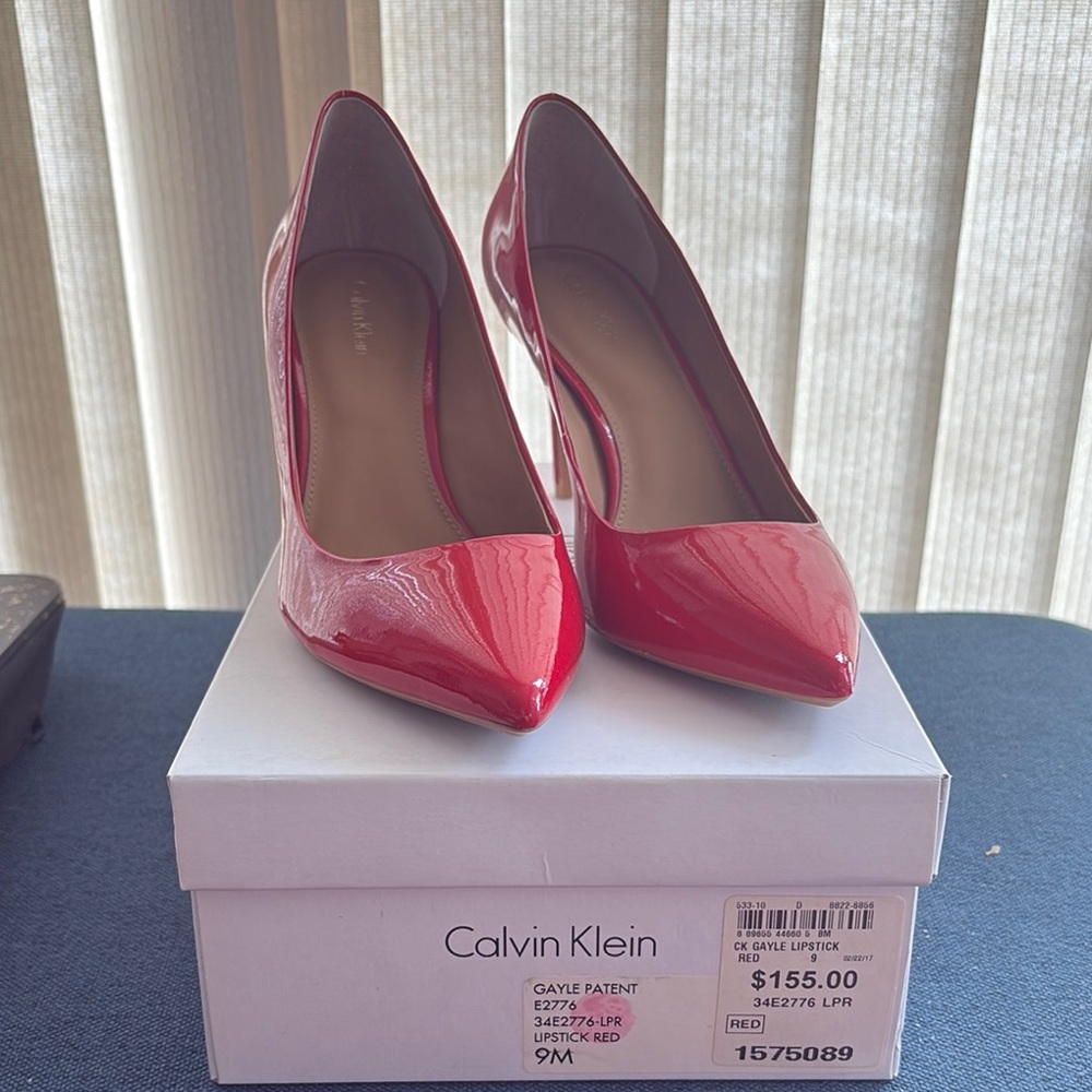 NWT - Calvin Klein Red Patent Heels - Picture 3 of 7